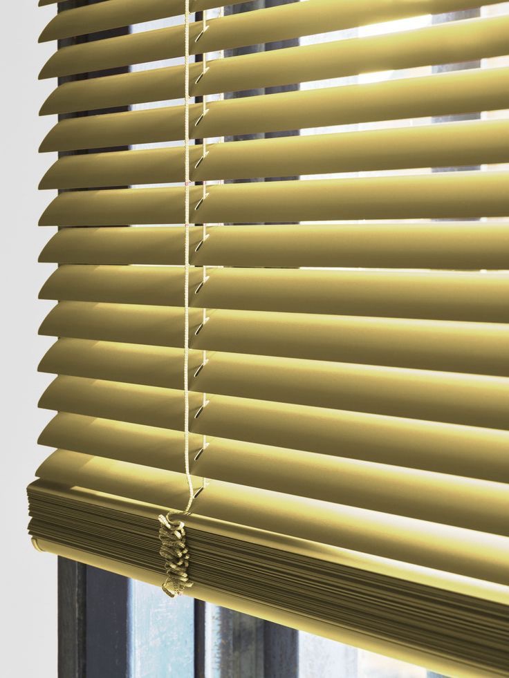 Horizontal blinds